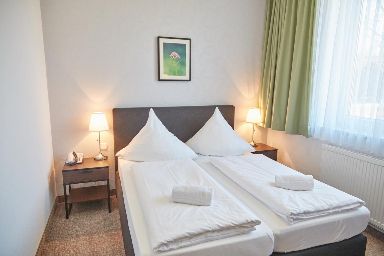 Bernstein Acamed Resort Nienburg  Exterior photo