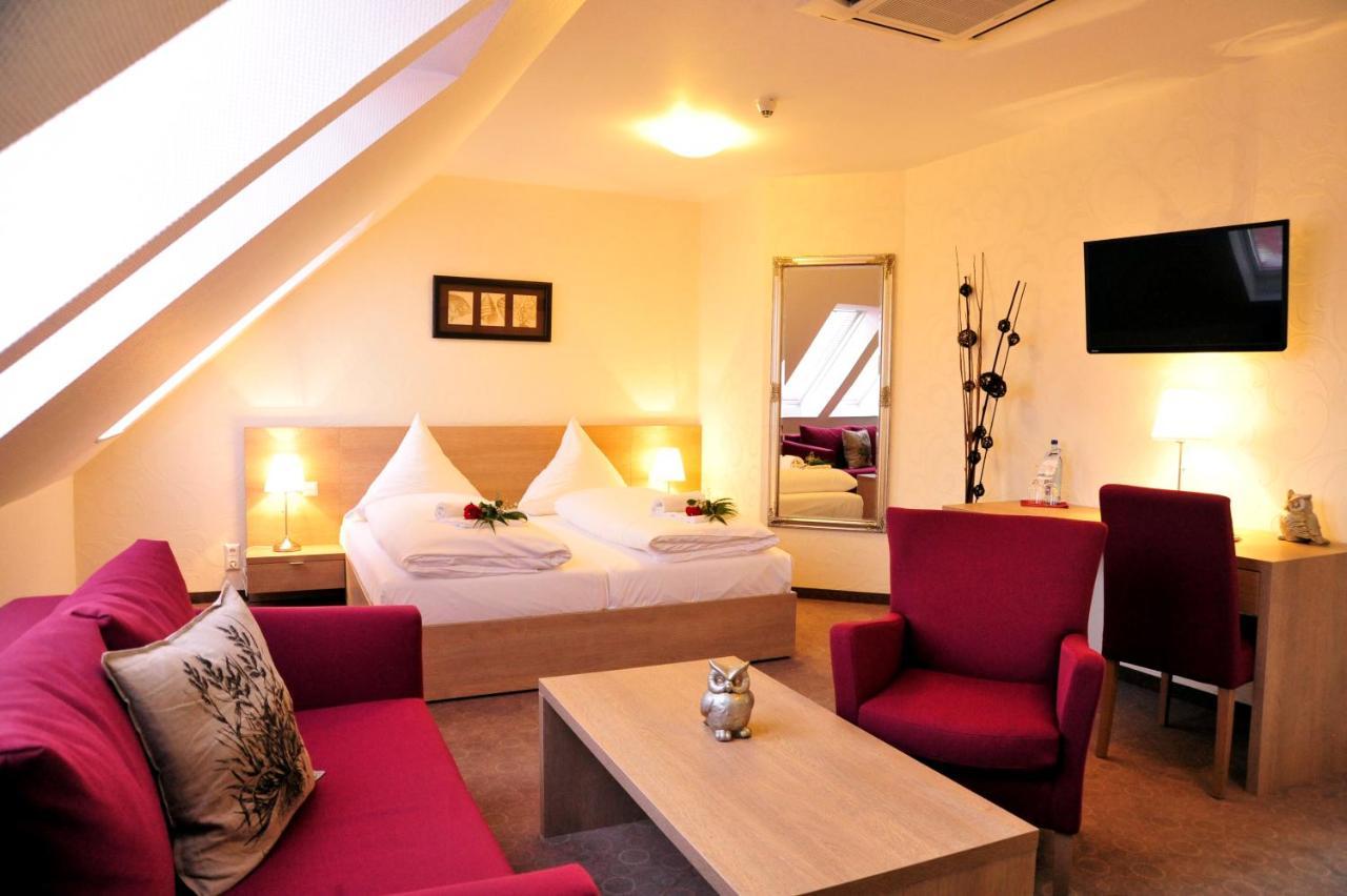 Bernstein Acamed Resort Nienburg  Exterior photo